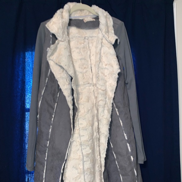 Altar’d State Sweater/Coat - Picture 2 of 5